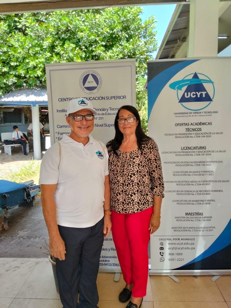 PARTICIPACIÓN DE FERIA EDUCATIVA EN EL C.R.CH